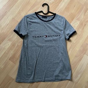 Tommy Hilfiger x Size Small